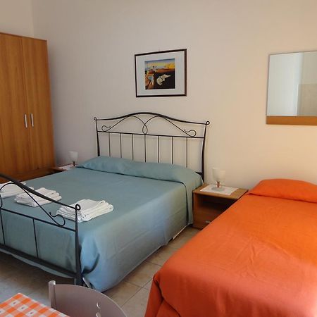 B&B Villa Teresa Lecce Extérieur photo