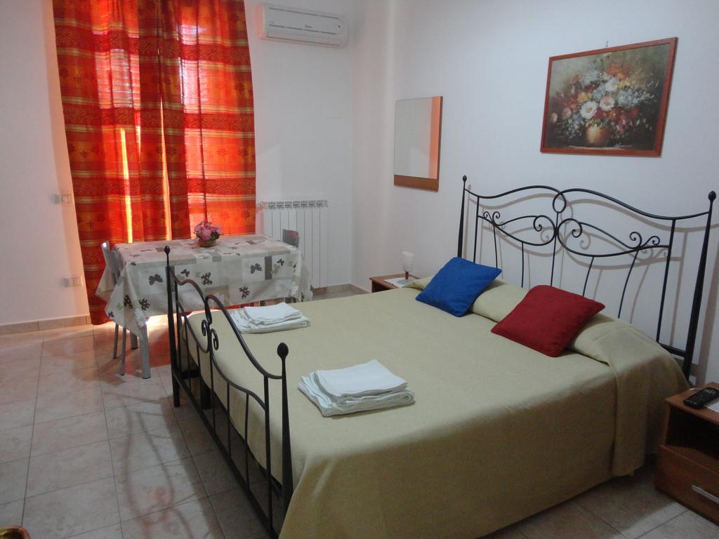 B&B Villa Teresa Lecce Extérieur photo